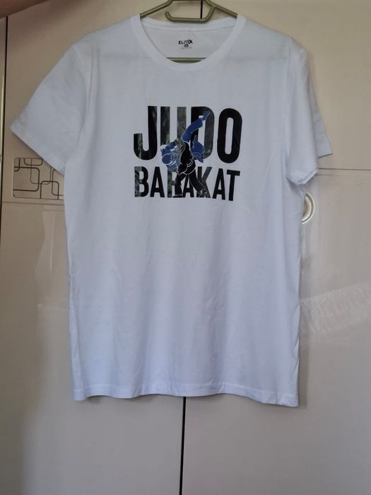 Новые Футболки белые