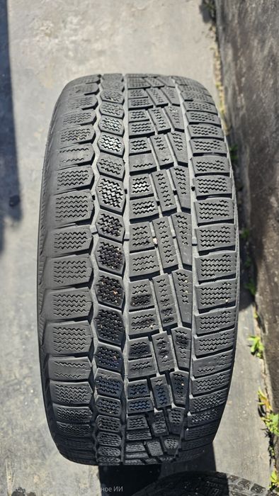 Зимние Шины 215/50/17