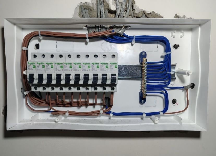 Электрик 24/7 на вызов