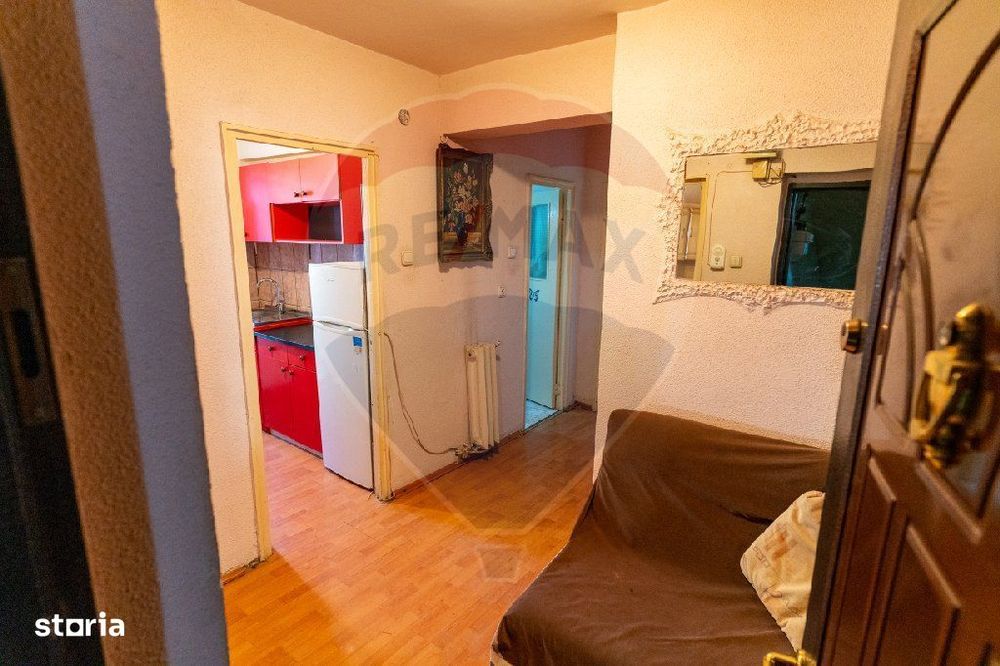 Apartament 2 camere de vanzare, Hunedoara