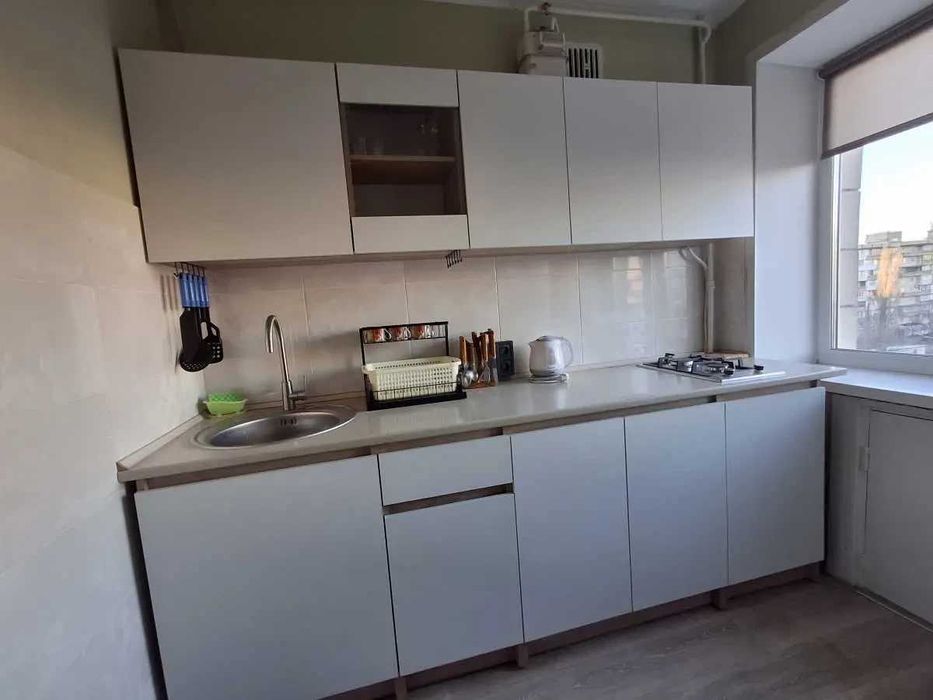 Дава се под наем Едностаен апартамент в София, Зона Б-18 - 42 кв.м за 397.8 € - Снимка #1