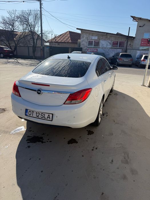 De vânzare opel insignia an 2009 , 2.0 diesel 131 cp