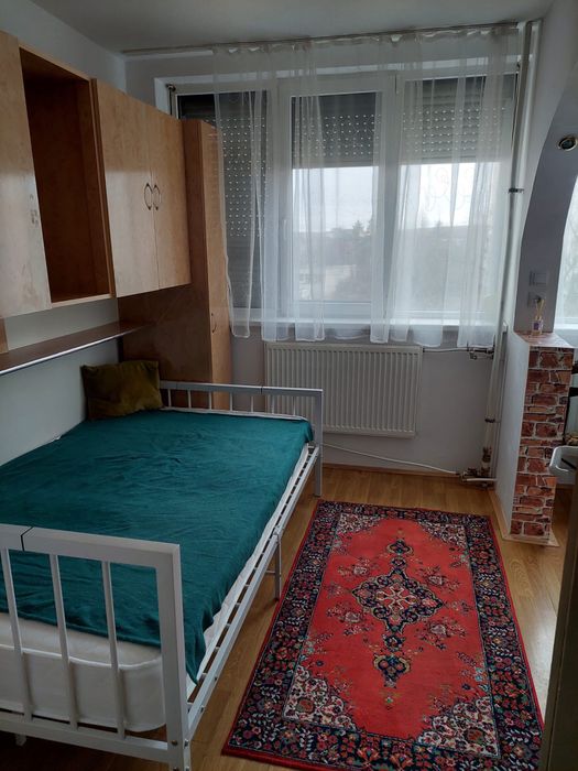 Garsonieră de închiriat