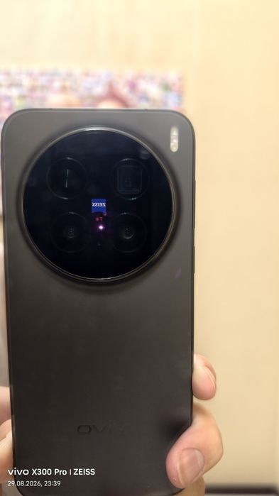 vivo X300pro 16/512