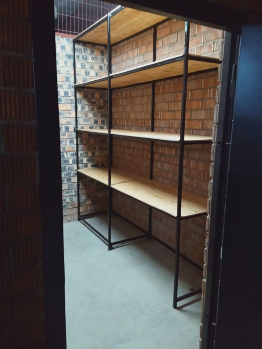 Стеллажи в кладовки