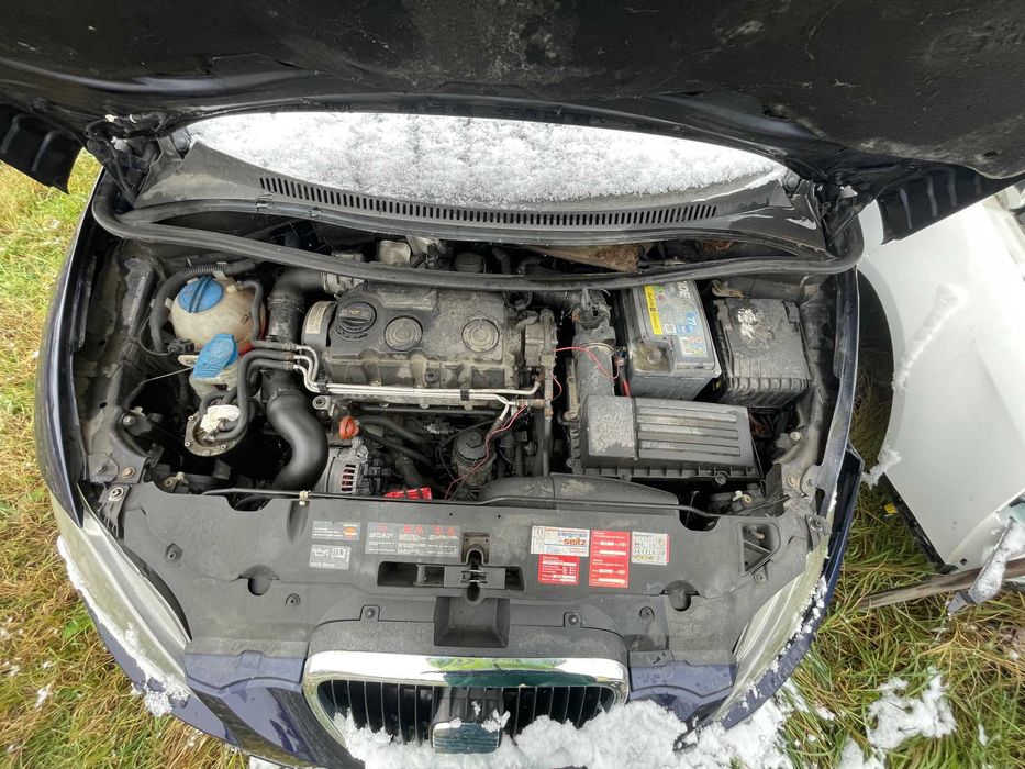 Dezmembrez / Vand Seat Altea 1.9 TDI cutie automata carlig