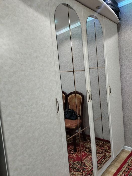 Спальный гарнитур
