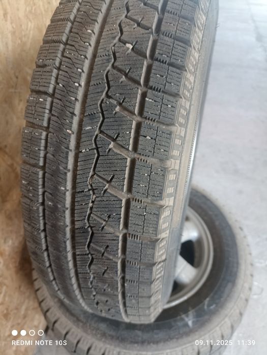 Продам зимнюю резину с дисками