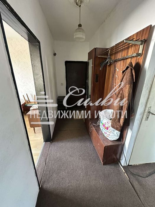 Тристаен апартамент - кв.Боровец