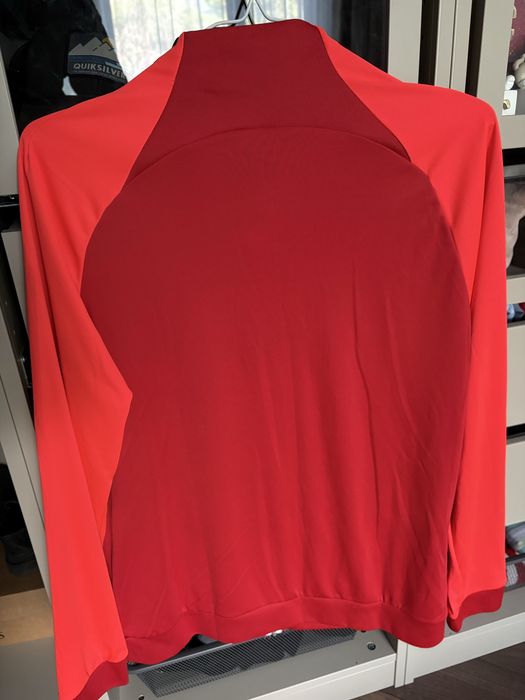 НОВ суичър Nike Dri-Fit размер M