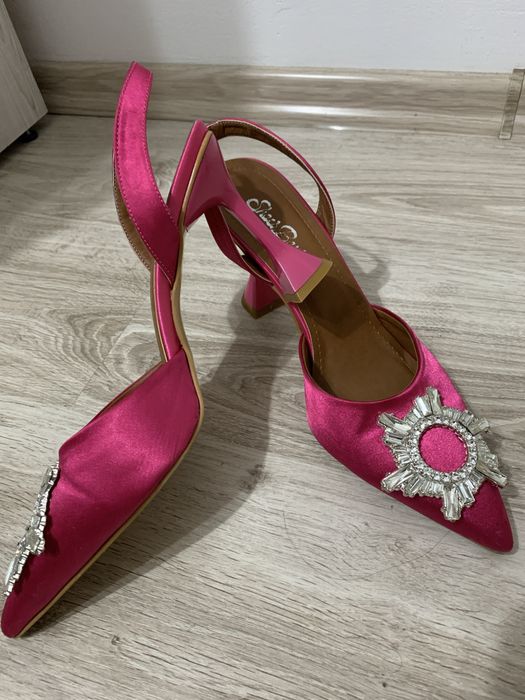 Pantofi fuchsia 39 Shoes Boutique (fucsia)
