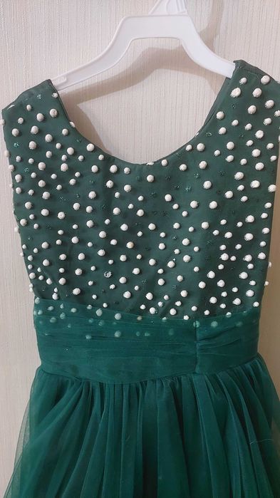 Платье нарядное для девочки