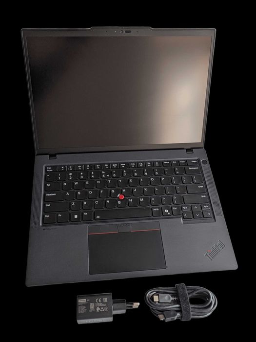 Lenovo ThinkPad P14s Gen 6 (AMD Ryzen AI 9 HX PRO 370)