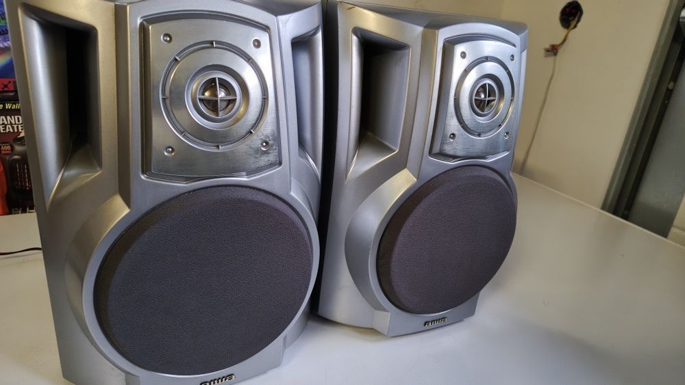 Boxe Aiwa model SX NS222 30w pe 6ohm