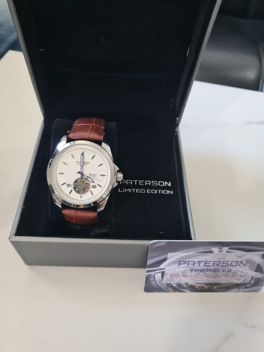 Часовници на едро