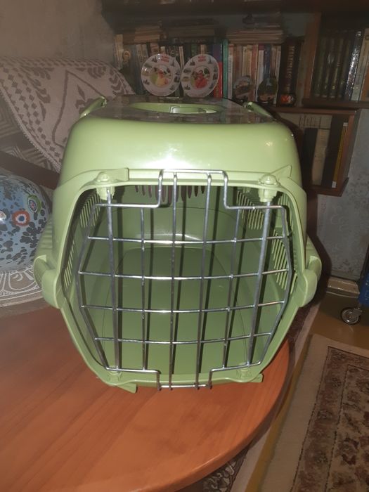 Продам переноску для животных