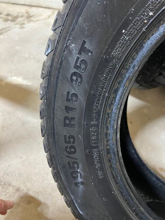 Зимние резины 195/65 R15
