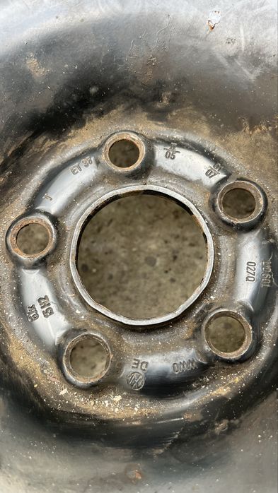 Anvelope DUNLOP 195/65/15, jante VW R15, ET38