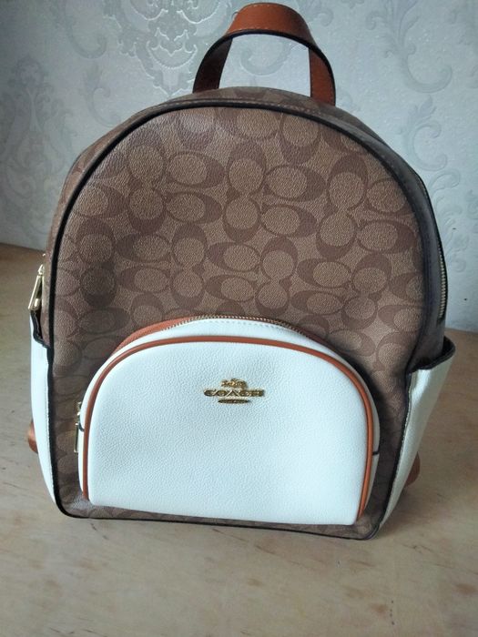 Coach фирмасының сапалы сөмкесі
