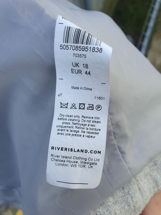 Palton matlasat River island nr.44