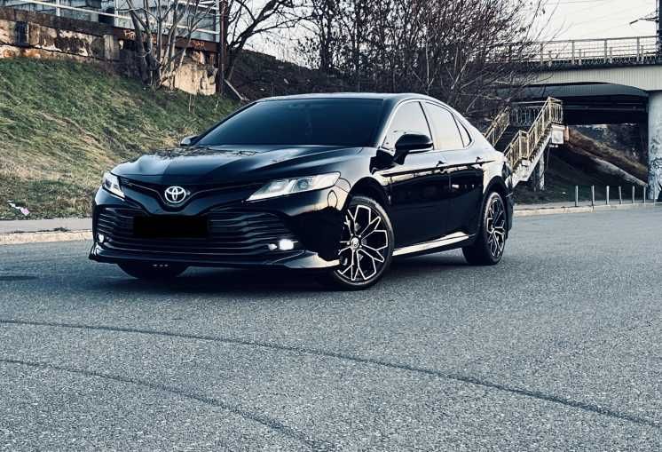 Toyota Camry 2018