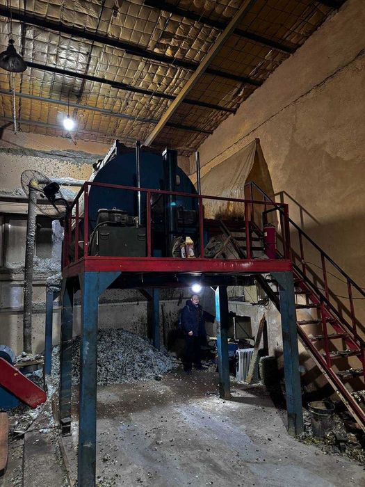 Дробилка, в комплекте, для производства мраморного поролона.