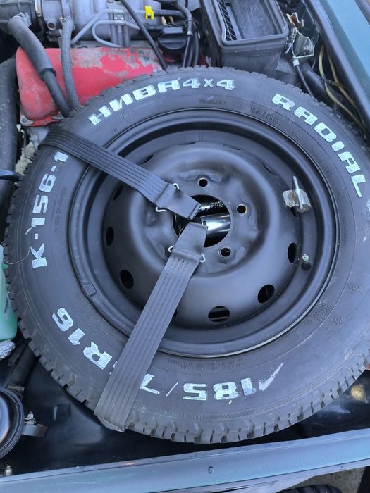 Roata de rezerva Lada Niva R16, 5x139,7. 185/75 R16. Cauciucuri