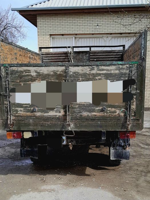 Уаз автомашинаси