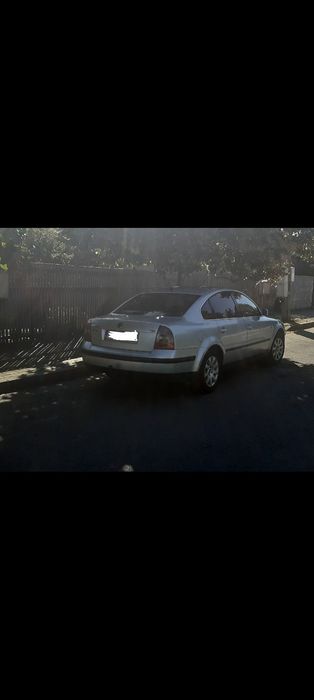 VOLKSWAGEN Passat 2002 — imagine 2