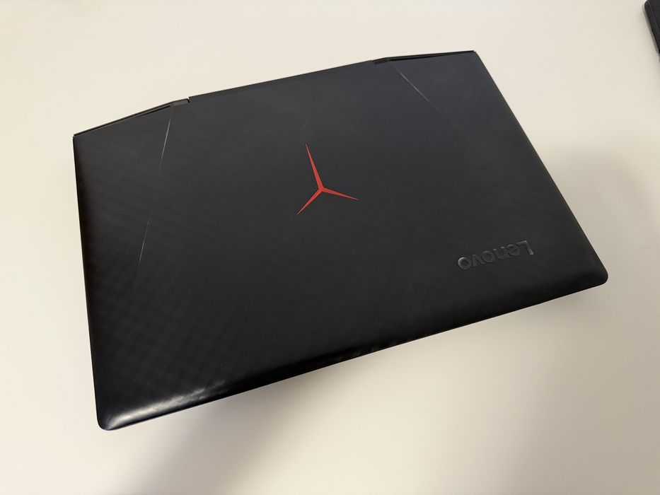 Laptop Lenovo Legion Y720