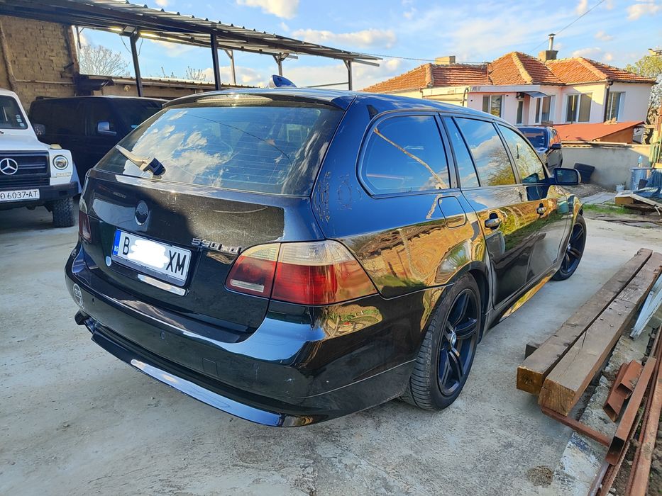 Bmw  e61   330d   231кс.