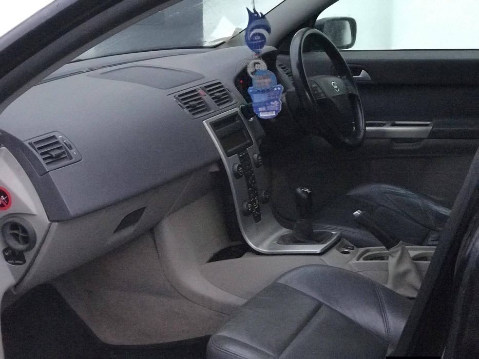 Volvo S40 - 950 Euro Volan Dreapta