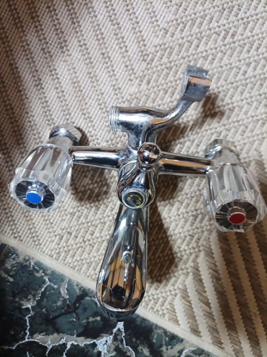 Смесител за Баня и Вана