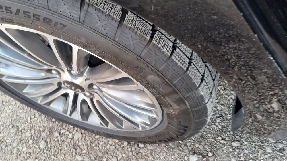 Продаю машину KIA K7