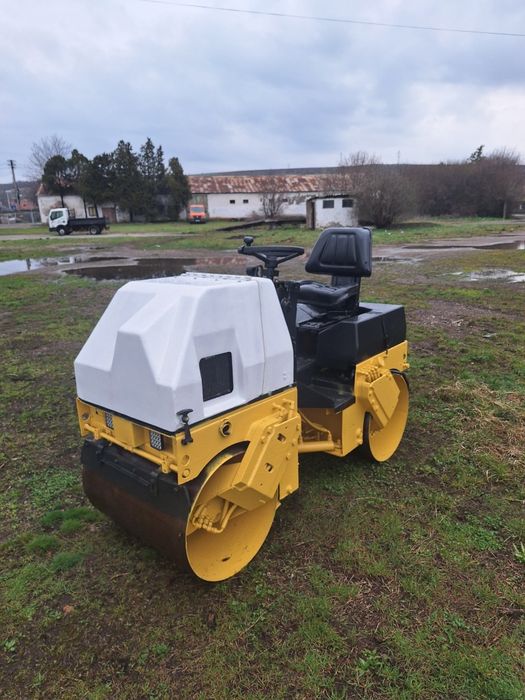 Vand / Inchiriez Cilindru Compactor  AMMANN 4t 2008