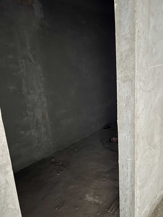 Новостройка шахар марказида квартира сотилади !!!