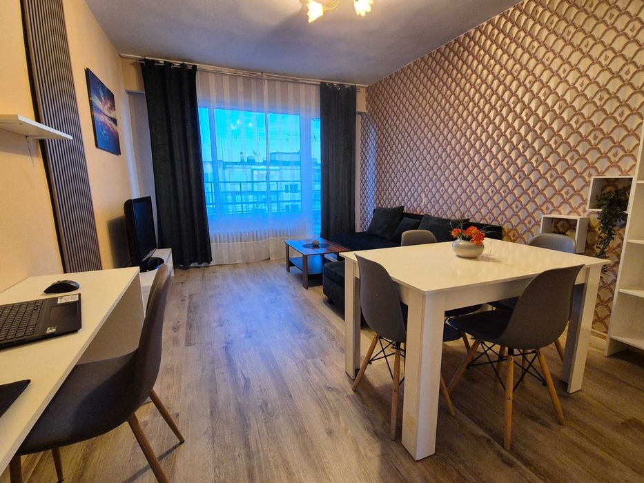 Продава се Двустаен апартамент в София, Свобода - 65 кв.м за 2000 €/кв.м - Снимка #1