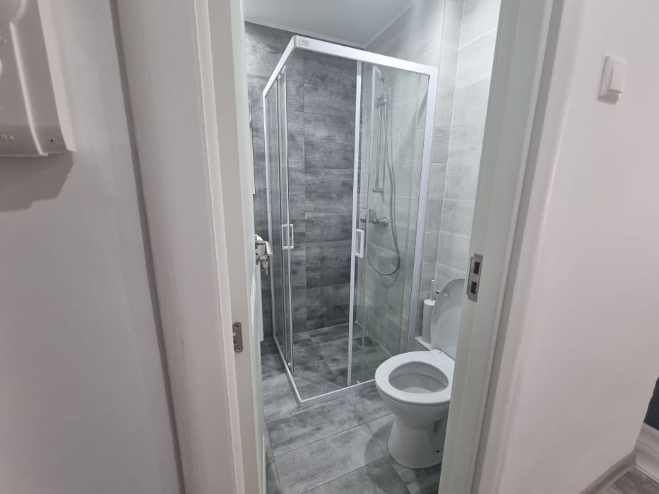 Închiriez garsoniera regim hotelier