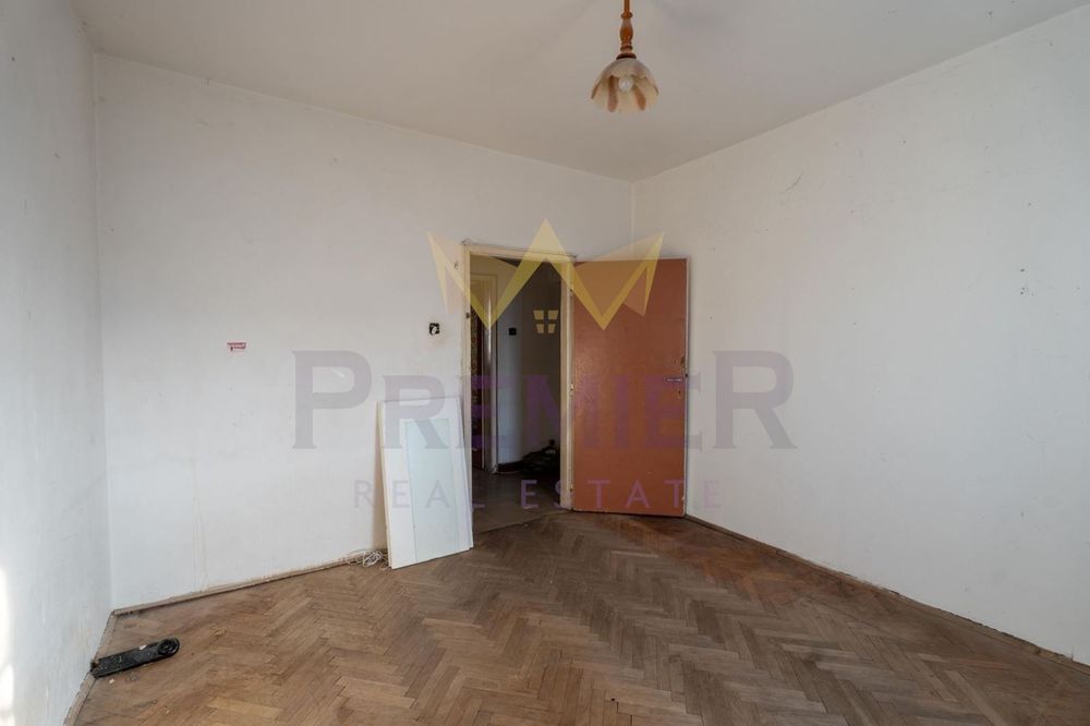 Продава се Двустаен апартамент в София, Свобода - 65 кв.м за 957 €/кв.м - Снимка #3