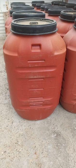 Бидони за всичко чисти