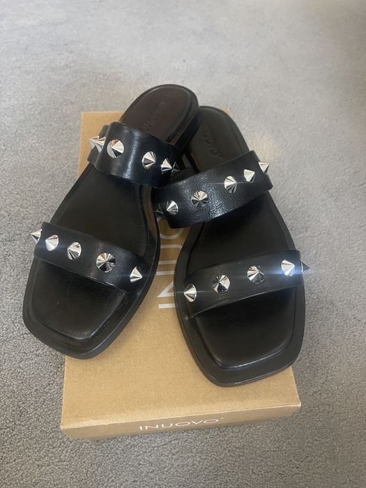 Дамски кожени чехли