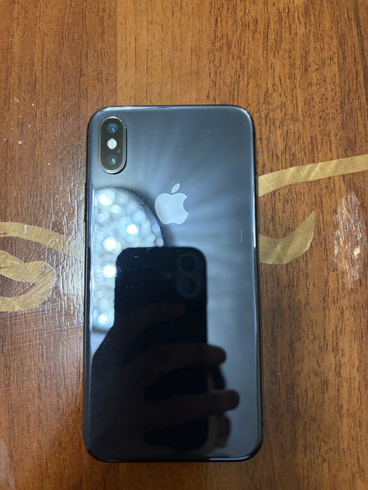 Iphone X xolati yaxshi