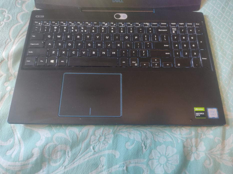 Vând laptop gaming dell, i7 gen 9, gtx 1660 6gb