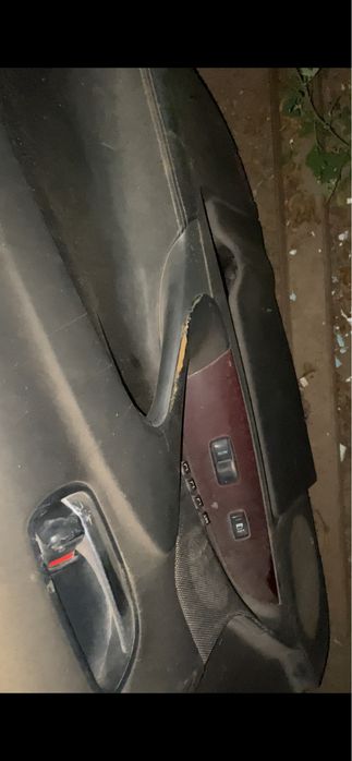Lexus is 250 двери в сборе