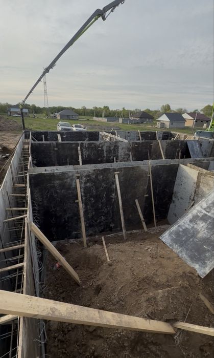 Заливаем фундамент алматы