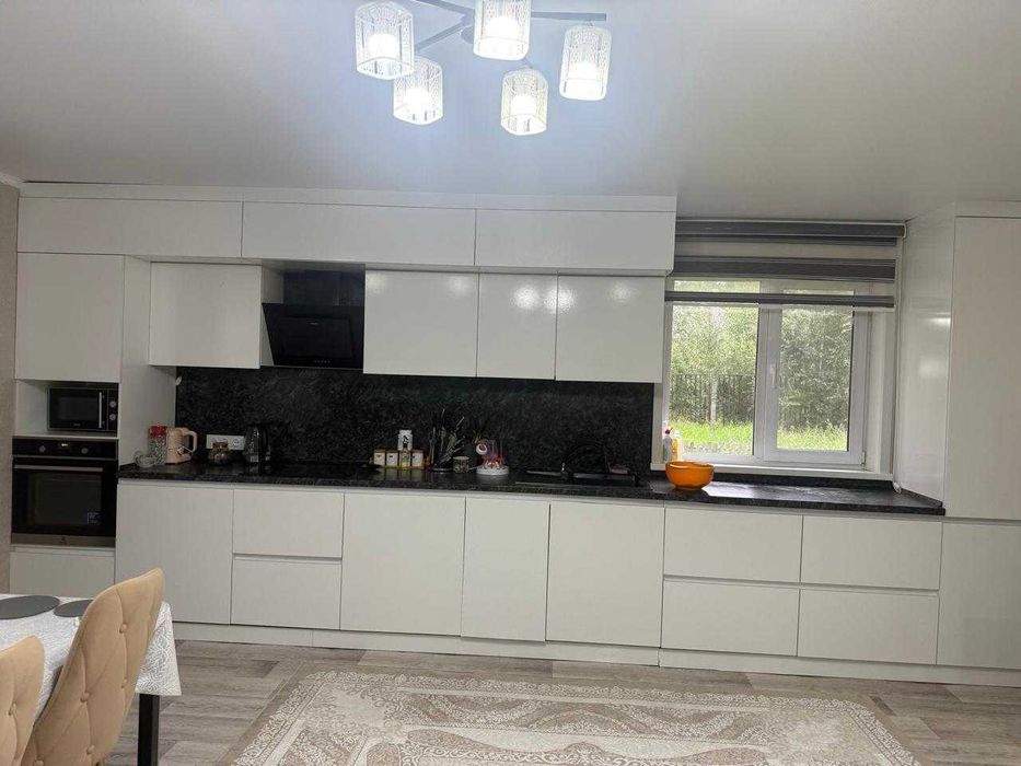 Продам дом с мансардой