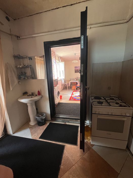 Ассаламағалейкүм! Уй сатылады. Көкөзек.