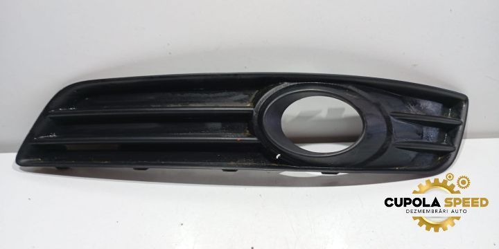 Grila bara (proiector) stanga S-Line 8P0807681 Audi A3 8P/8PA [faceli