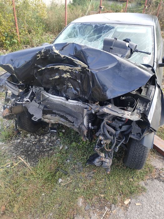 Продавам на части Шкода Рапид 1.2 tsi