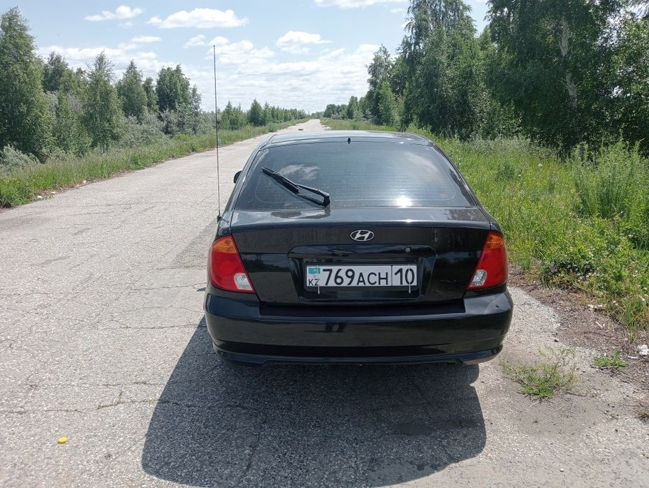 Хюндай акцент 2003